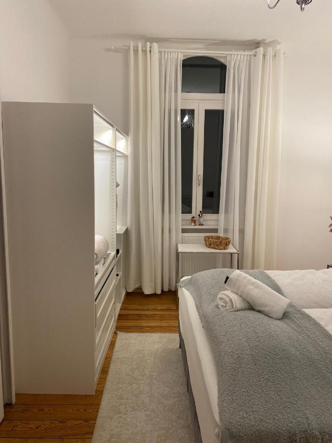 Altbau-Oase Der Eleganz: Stadtnaher Komfort Pur Wiesbaden Luaran gambar